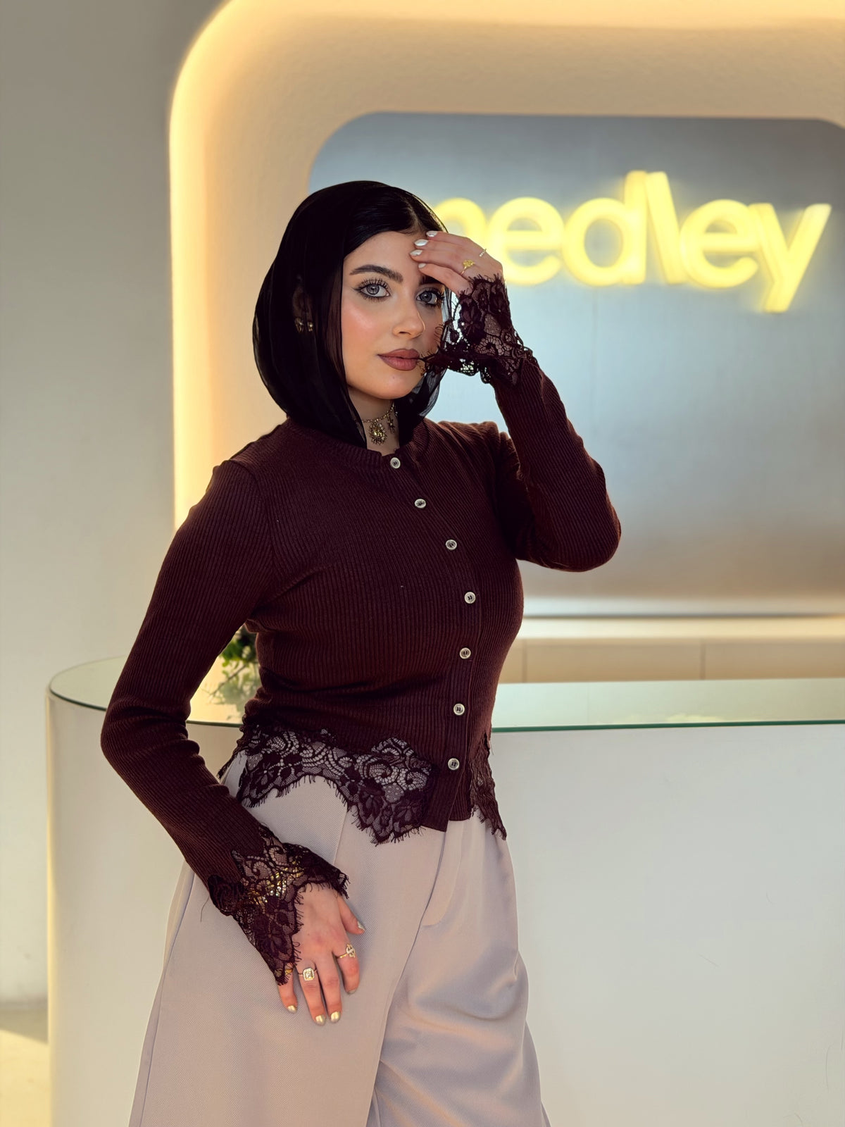 Vintage Lace Basic Top (Burgundy)