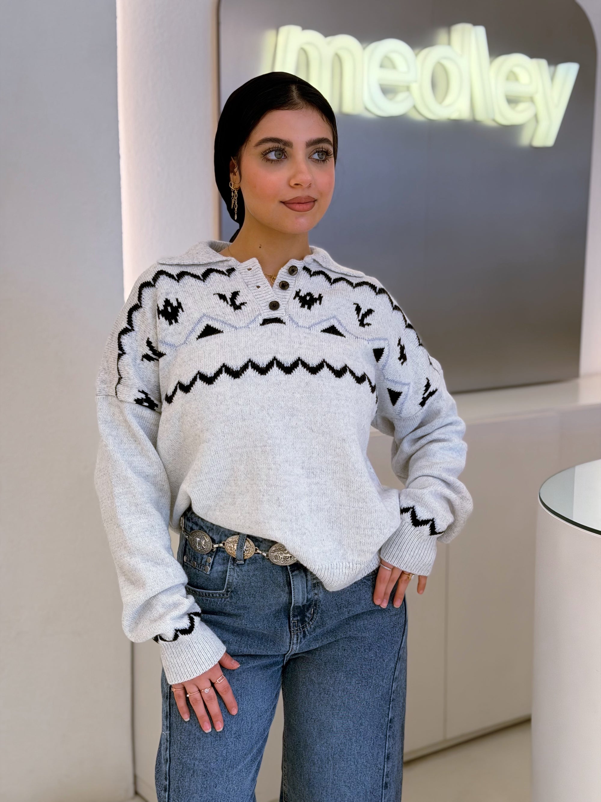 Wide leg jeans with Rivets