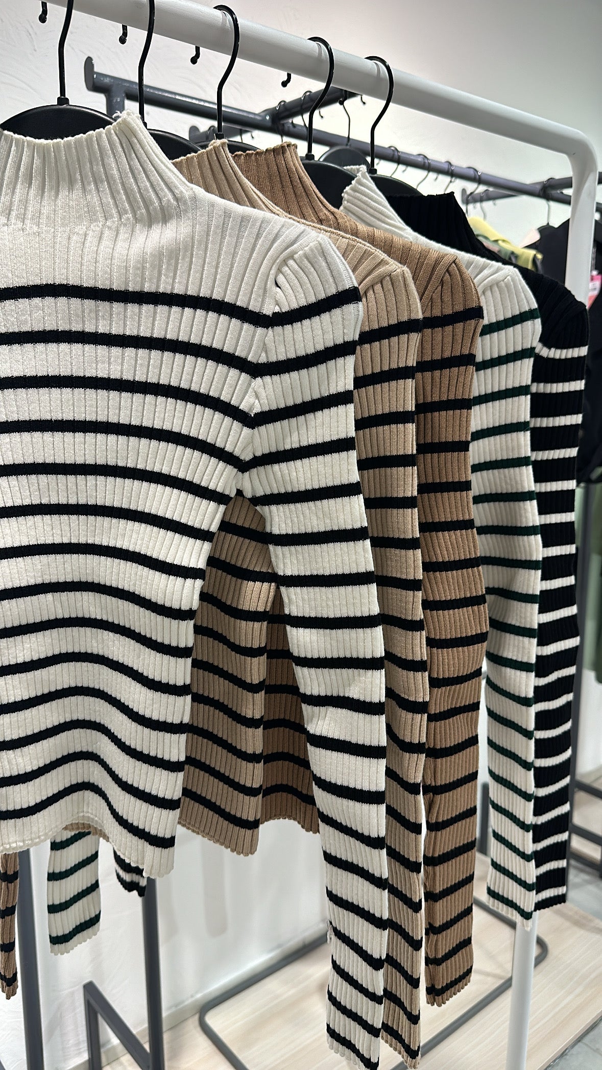 Striped basic