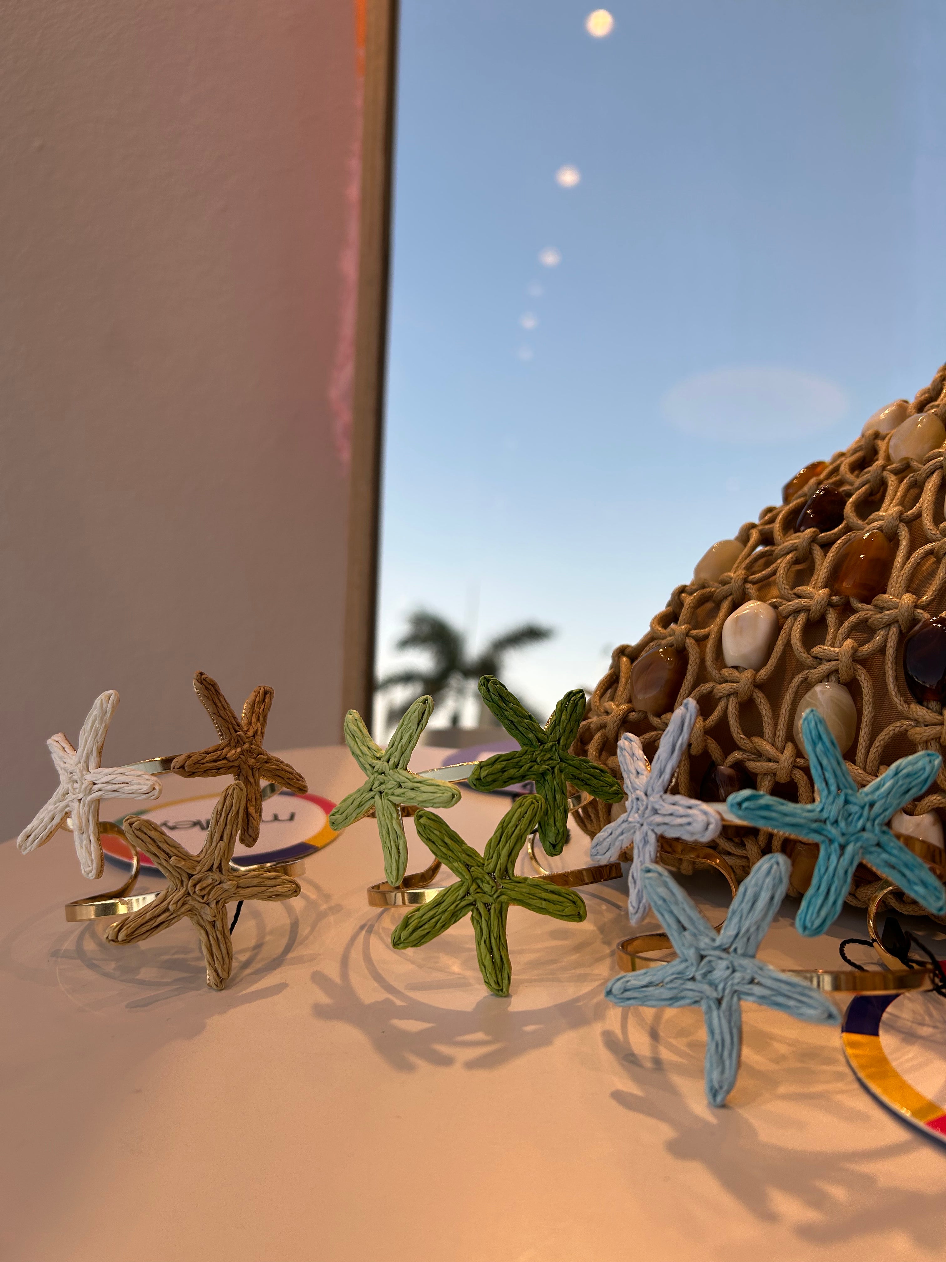 Star Sea Hand Cuff