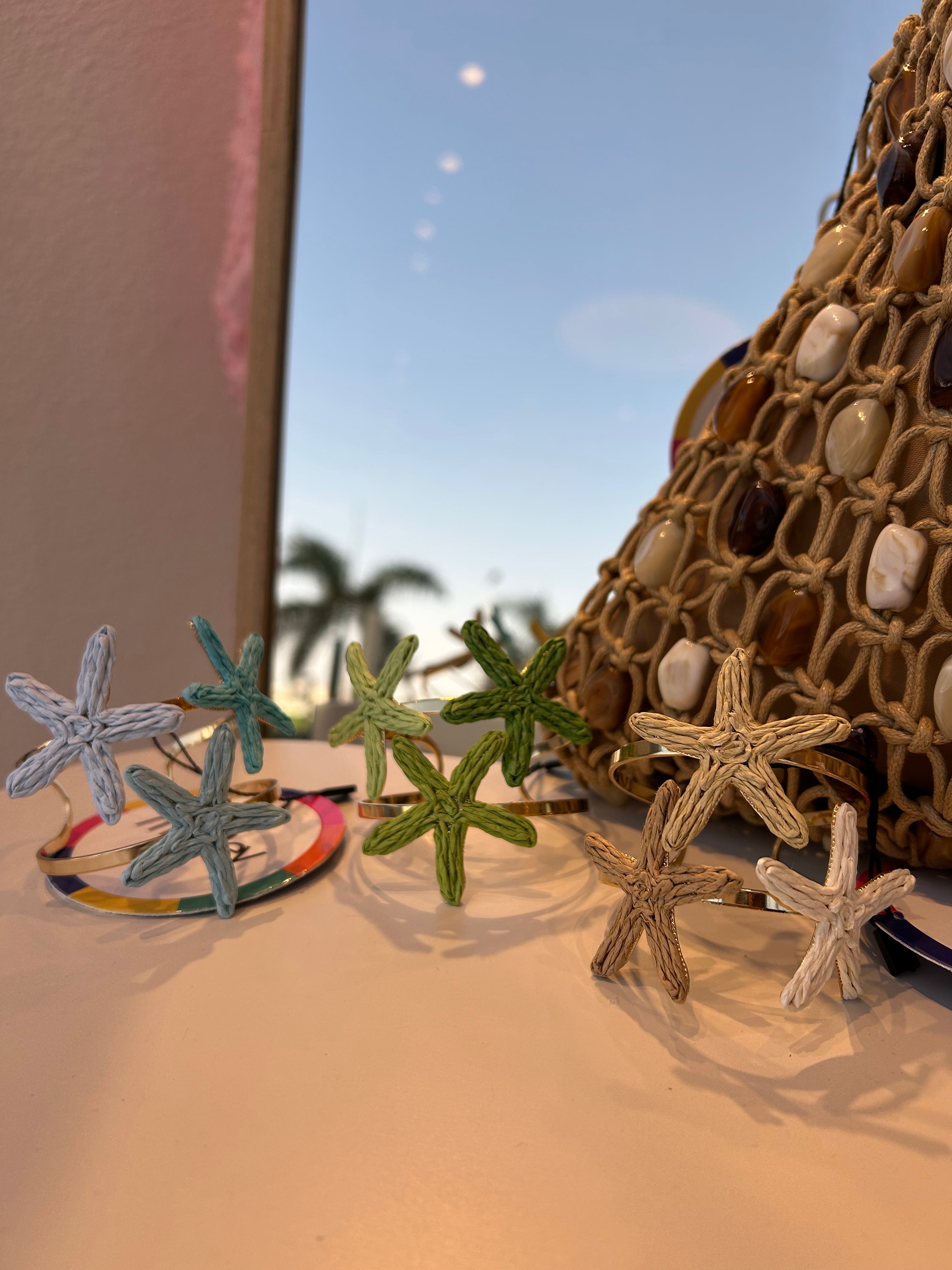 Star Sea Hand Cuff